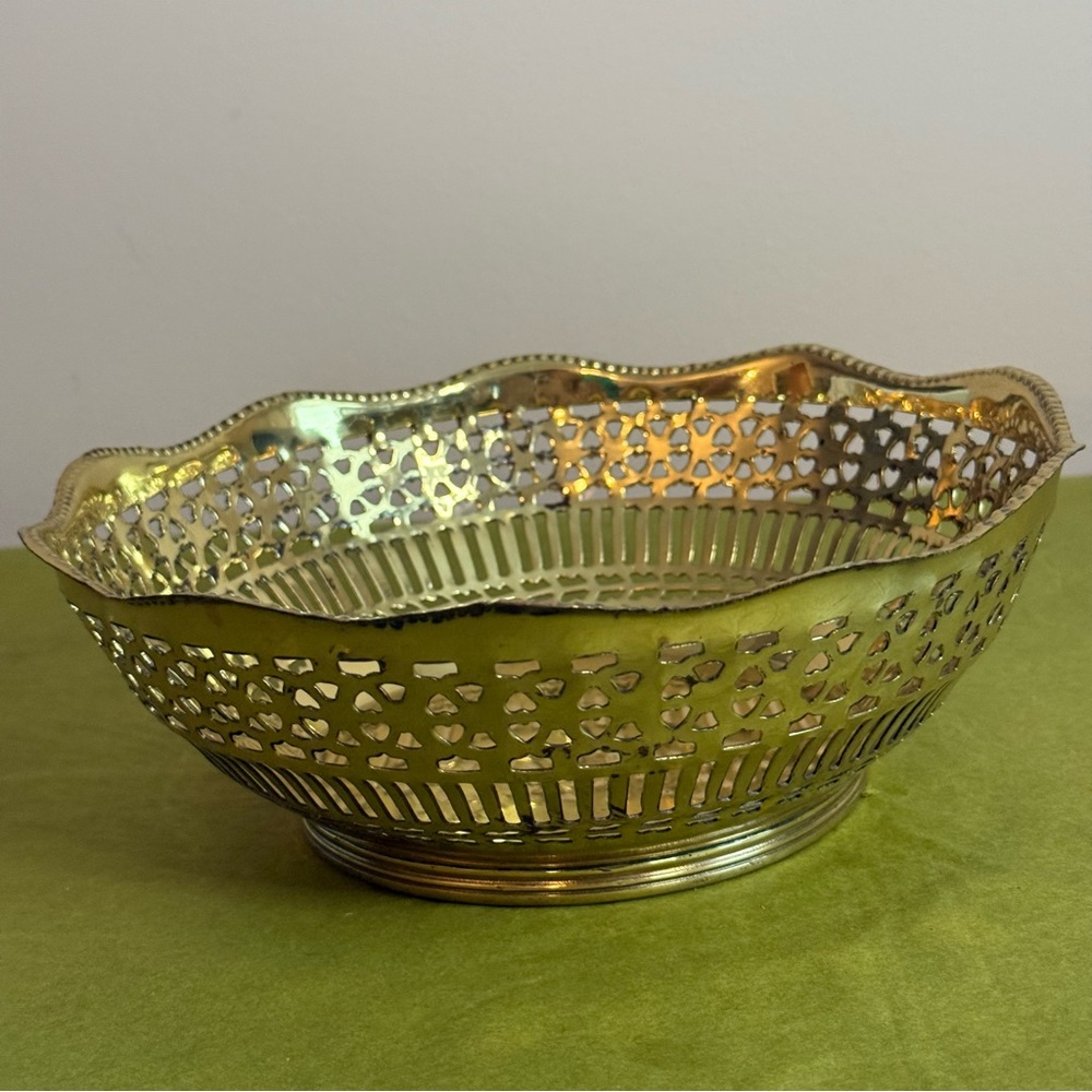 Elegant Solid Brass Decorative/Fruit Bowl